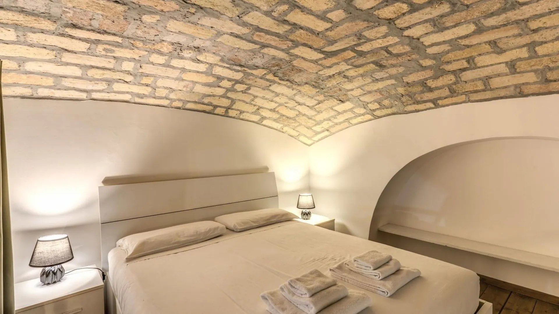 Appartamento Adorable nest near Piazza Del Popolo Alloggio Turistico - CIR 14296 Roma