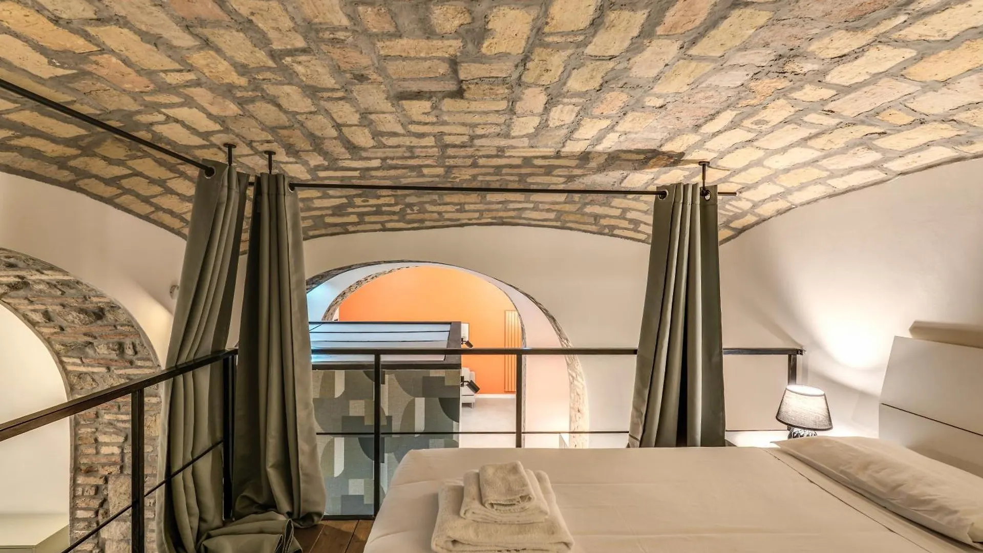 Spacious Apartment Close Vatican Rome